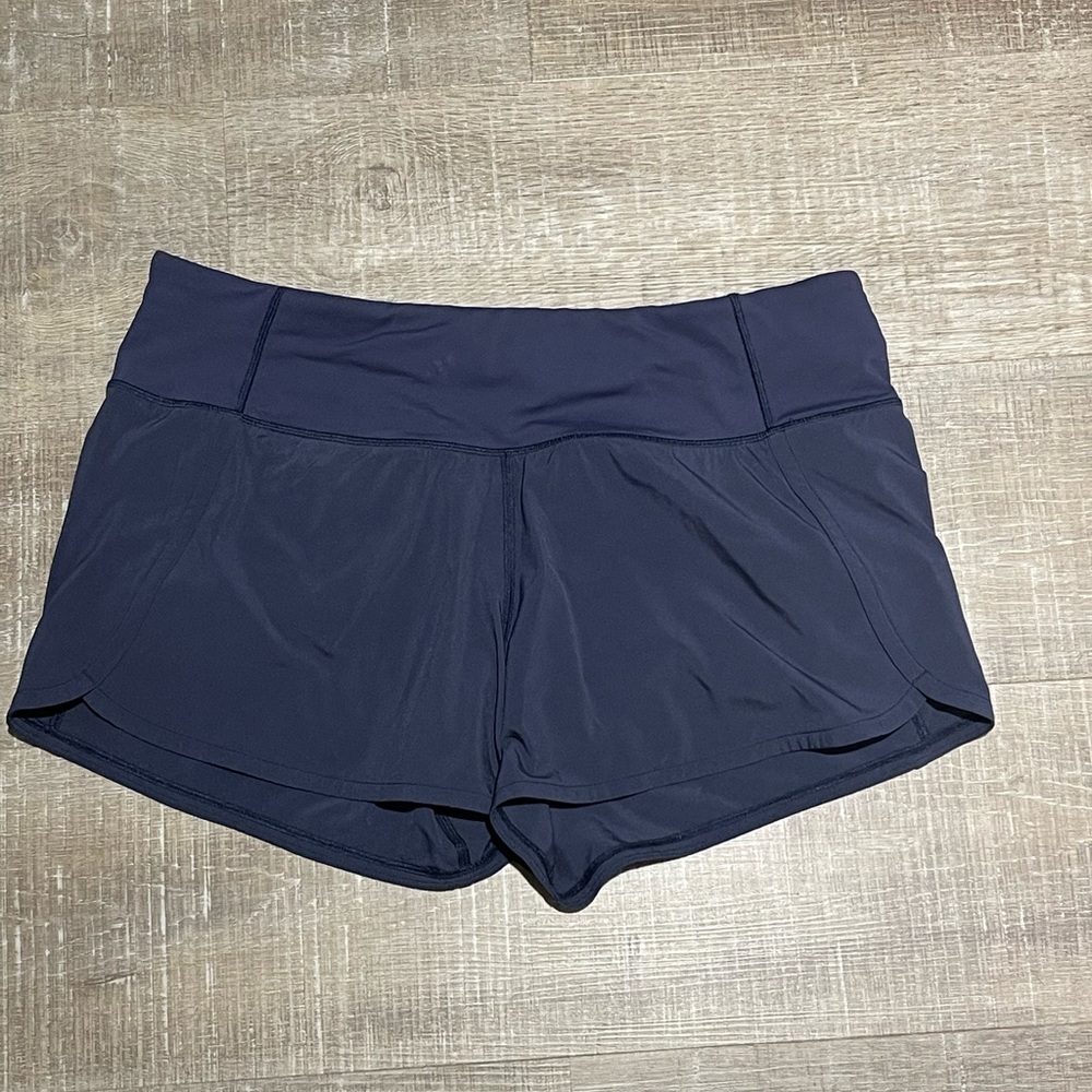Lululemon 4” shorts